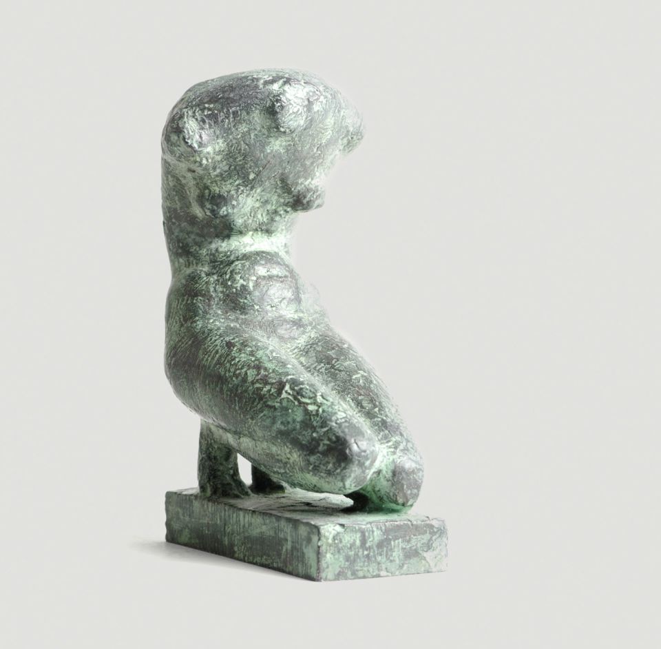 Julia Kausch: Weiblicher Torso. 2019, Bronze